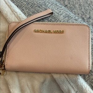 Michael Kors Blush Pink Wallet